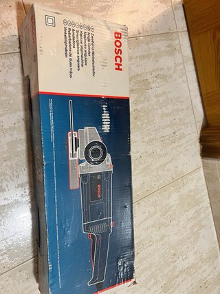 Radial Bosch GWS 18-230