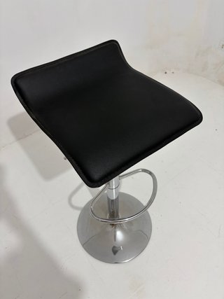 Taburete de cocina alto