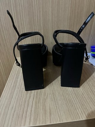 Zapatos de tacón negros talla 37