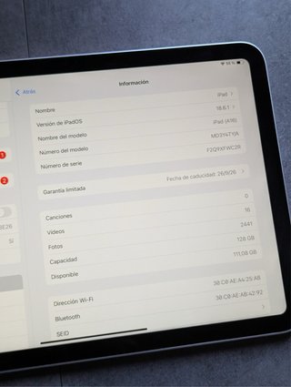 NUEVO iPad 11 100% + Apple Pencil + Magic Keyboard