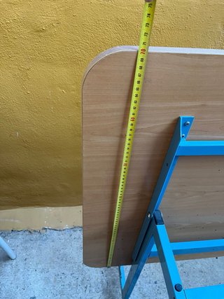 Mesa plegable madera con ruedas