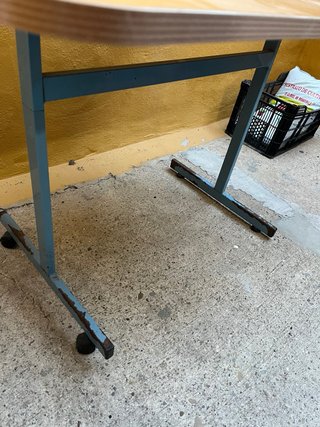 Mesa plegable madera con ruedas