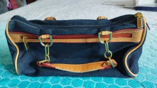 Borsa in jeans con dettagli in ecopelle