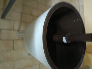 Mesa auxiliar nevera de plástico