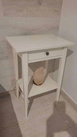 Mesita de noche IKEA Hemnes blanca con cajón