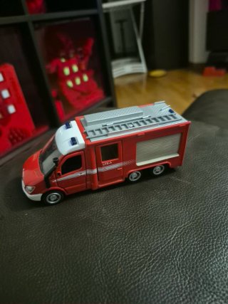 Camioncino Siku Vigili del Fuoco