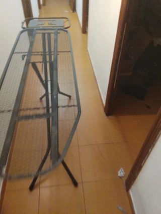 Tabla de planchar plegable