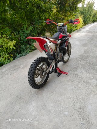 Gas Gas 250 2T Enduro/Motocross Roja/Blanca