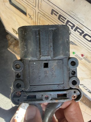 Cargador Carretilla Ferrotron 48V 40A
