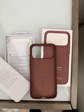 Funda Apple iPhone 17 Pro TechWoven siena