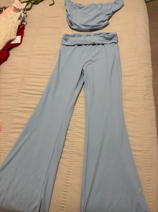 Conjunto top y pantalón campana azul