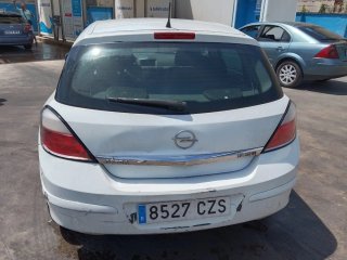 Opel Astra 2004