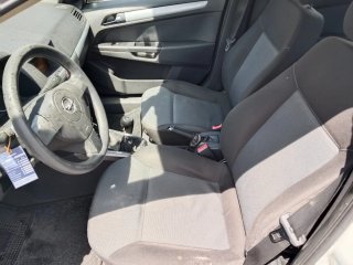 Opel Astra 2004