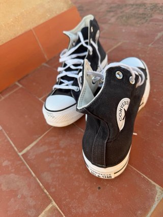 Converse All Star negras altas