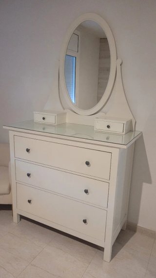 Tocador IKEA Hemnes Blanco con Espejo