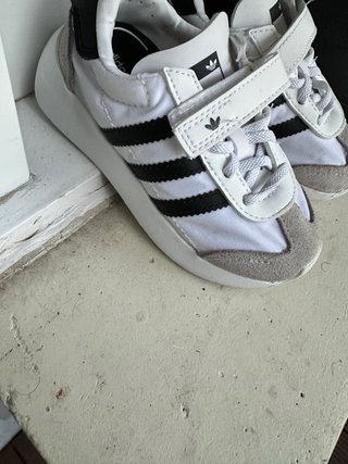 Lote Zapatos Niños Tallas 23-24-25