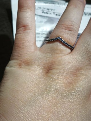Anillo V circonitas azules plata