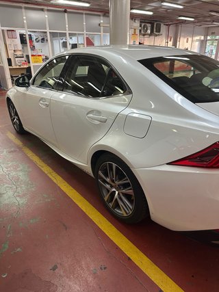 Lexus IS 2017