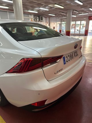 Lexus IS 2017