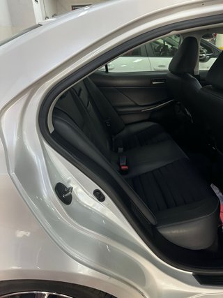Lexus IS 2017