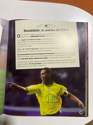 Futbolistas, ellos y ellas, los mejores de la h...