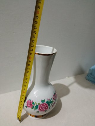 Jarrón de cerámica decorado