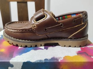 Zapatos náutico de niño marrones