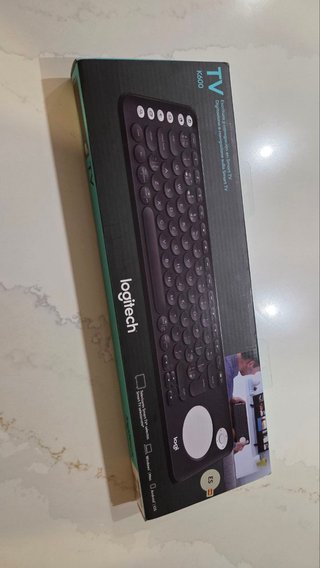 Teclado Logitech K600 Smart TV