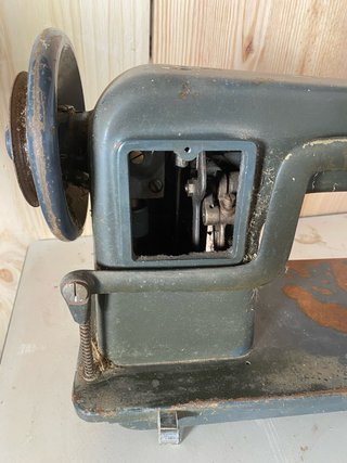 Máquina de coser industrial Alfa 105-5