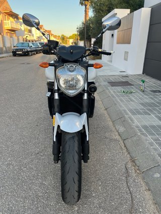 Yamaha FZ6 98cv Naked Blanca 2008