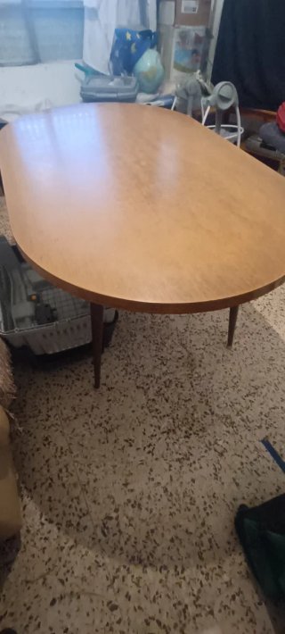 Mesa ovalada de madera 1.50x90 cm