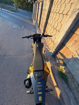 Husqvarna 701 Supermoto