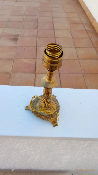 Pie de lámpara latón vintage