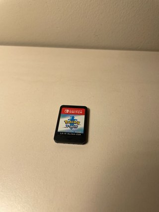 Juegos Nintendo Switch Pokémon (4) y Minecraft (1)