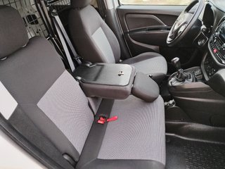 FIAT Doblò 3 Plazas-1.3Mjet-IVA INCLUIDO-2015
