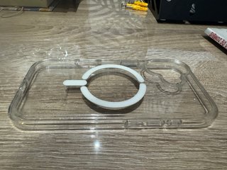 Funda iPhone 17 Transparente con MagSafe