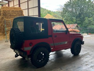 Suzuki SJ410 todoterreno