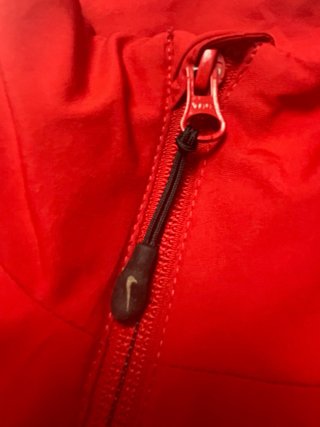 Chaqueta Nike Roja y Gris