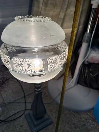 Lámpara de mesa metal y cristal
