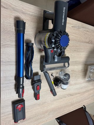 Aspiradora potente con accesorios