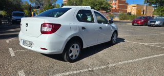 Dacia Logan 2016 alquiler