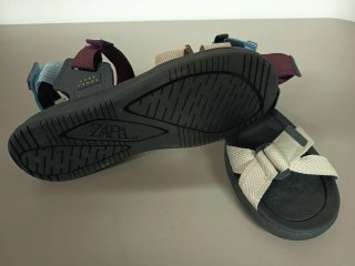 Sandalias de hombre beige y negras