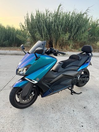 Yamaha TMAX 530