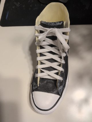 Portalápices, lapicero juvenil bota Converse.