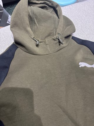 Sudadera Puma Verde y Negra