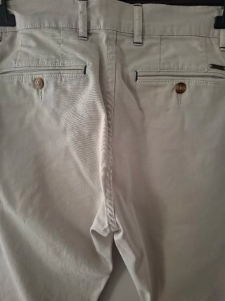 Pantalón de vestir beige hombre