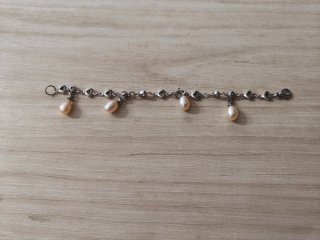 Braccialetto per bambini con perle e cuori, 14 cm