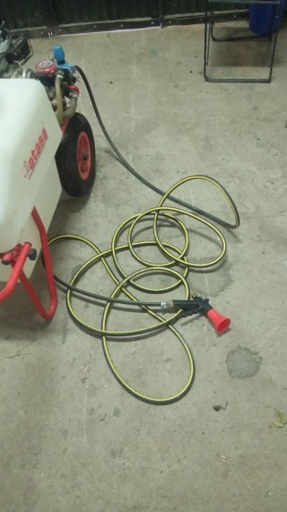 Carro fumigar 100L como nuevo