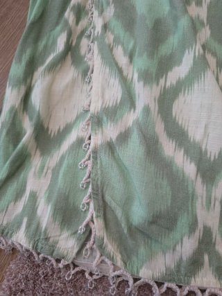 Falda chica Zara verde y blanca