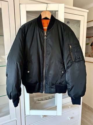 Bomber Alpha Industries MA-1 Tom Cat Negra